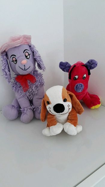 Peluches chiens