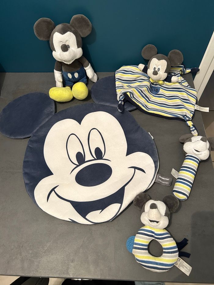 Peluche Mickey