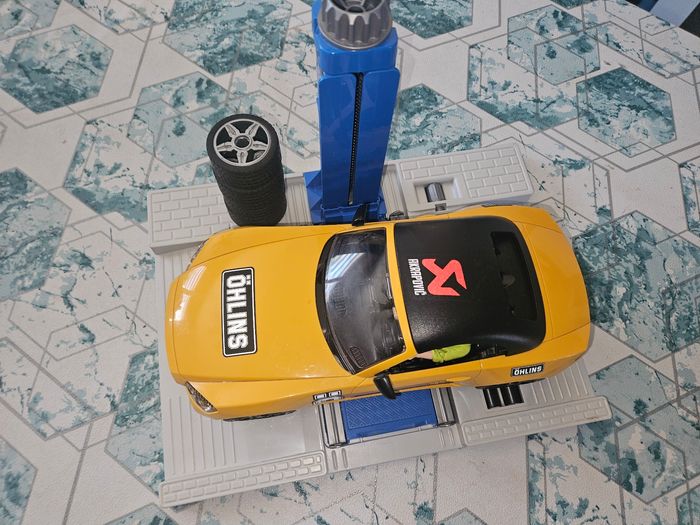 Atelier Bruder voiture et personnage tbe - photo numéro 8