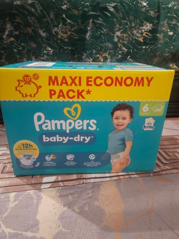 Couches Pampers taille 6