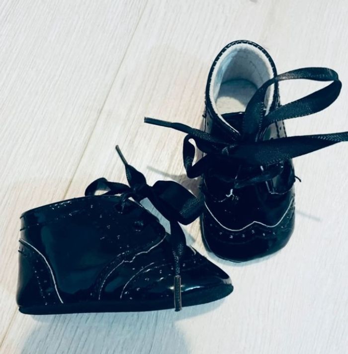 0/3 mois - chaussures vernis noires
