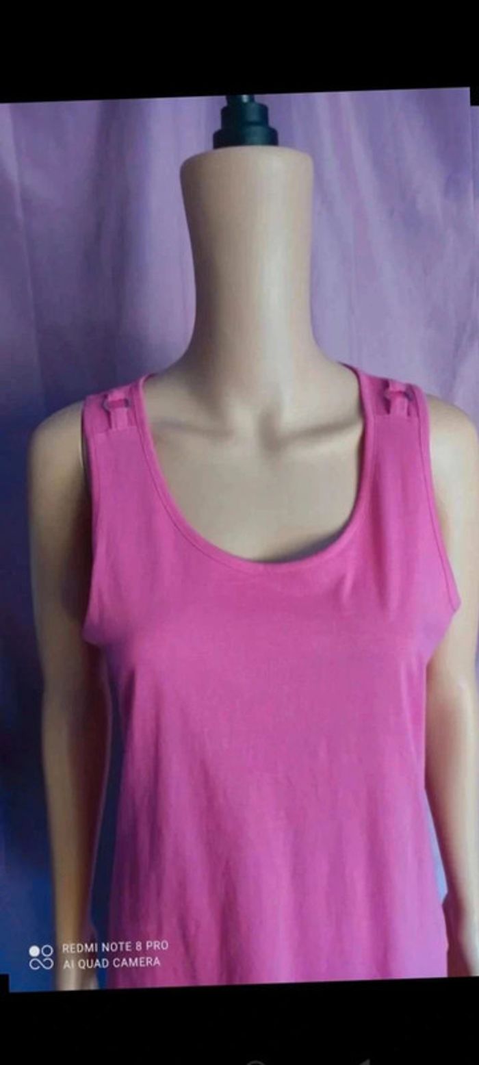 Débardeur  rose  taille  2 - photo numéro 2
