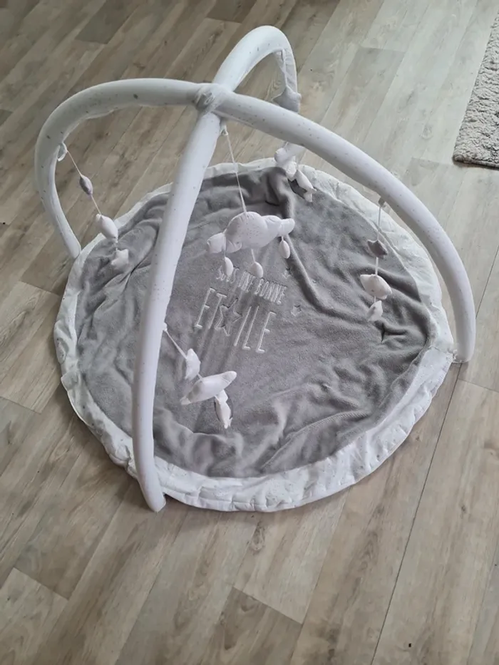 Tapis d'éveil Maisons du monde