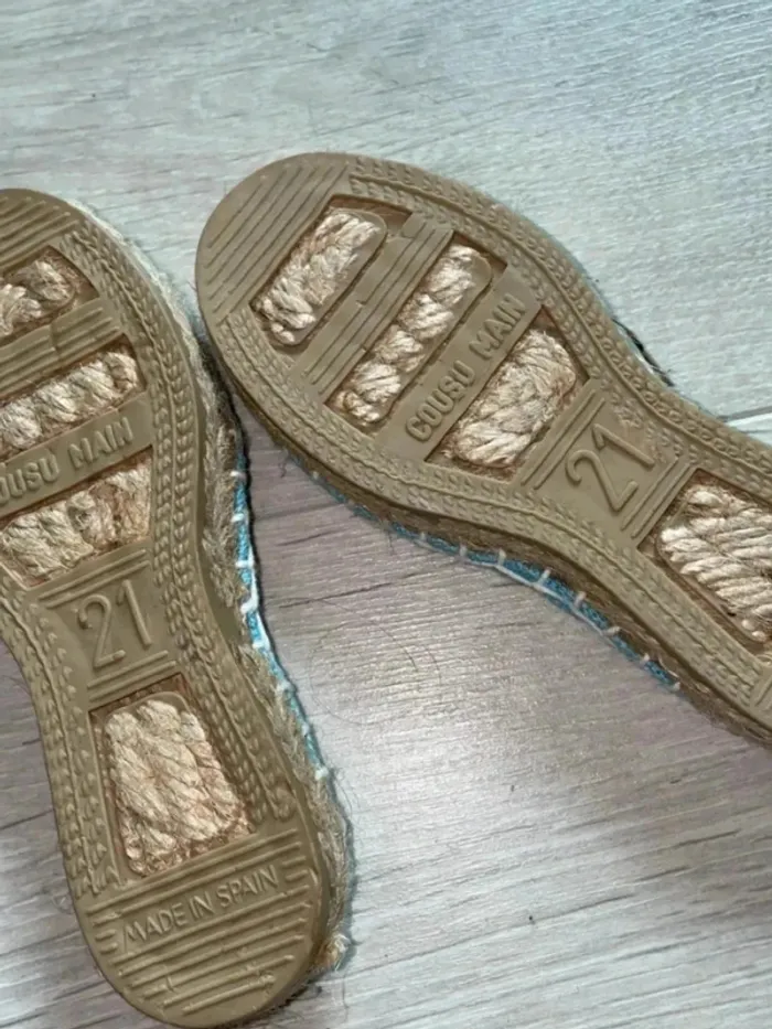 Chaussures bébé mixte T 21 espadrilles bleues ciel cousues main neuves - photo numéro 2