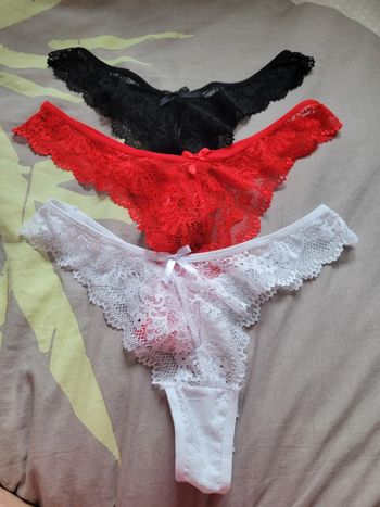 Lot string neuf 42