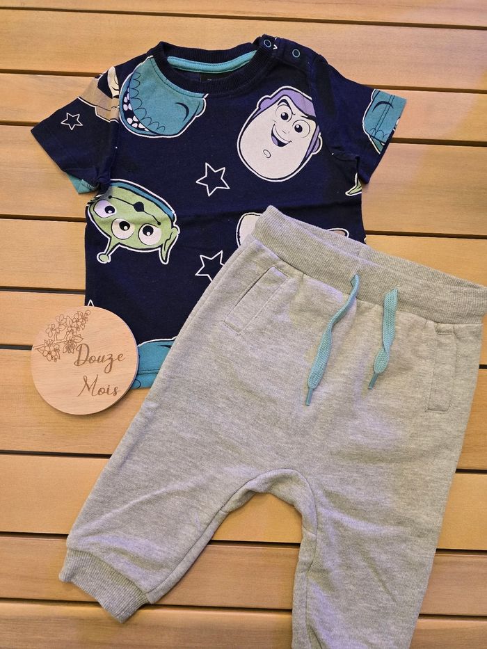 Ensemble DISNEY 12 mois