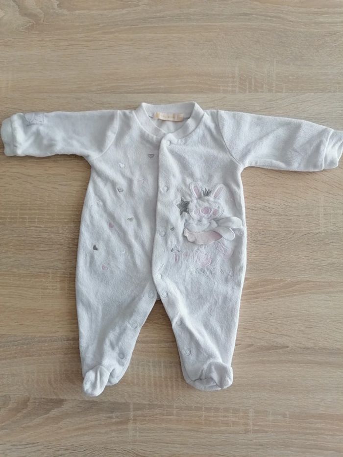 Pyjama Taille:1 mois