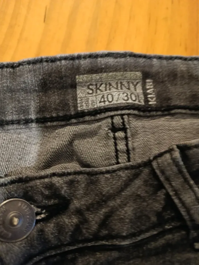 Jeans skinny Kiabi - photo numéro 4