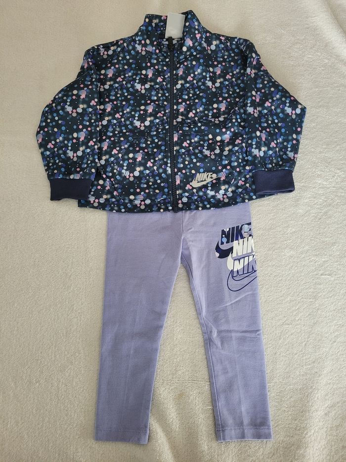 Ensemble nike fille 24 mois