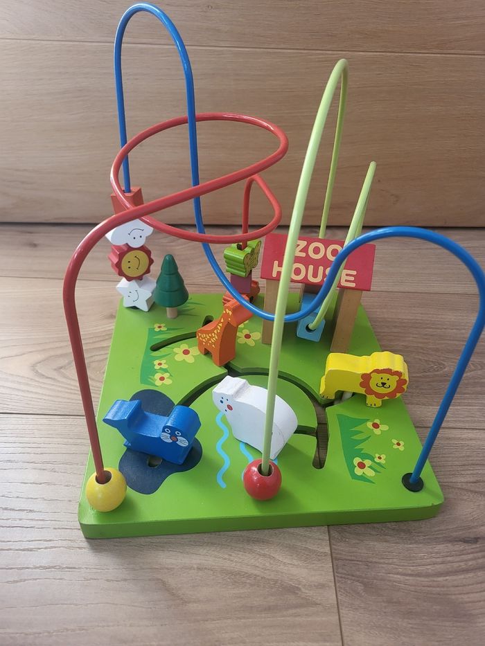 Jeu boule eveil en bois