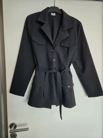 trench mim