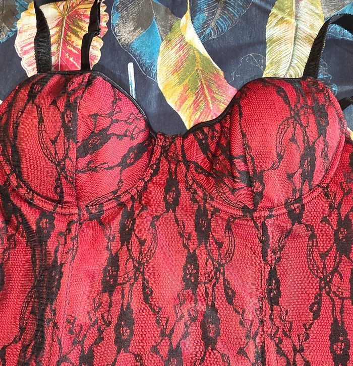 Corset rouge 95 C - photo numéro 2