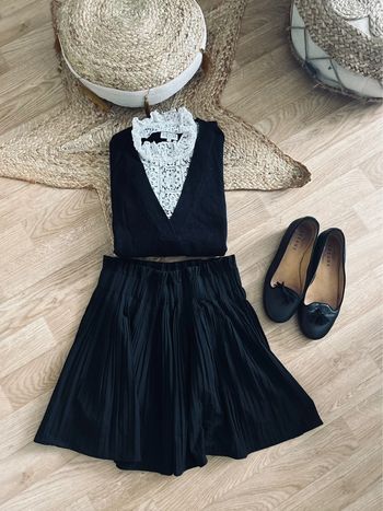 Jupe patineuse Zara noire taille M