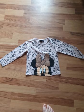 tee shirt Disney primark 4 à 5 ans