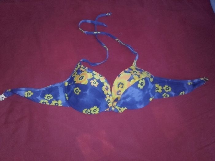 haut de bikini taille 40