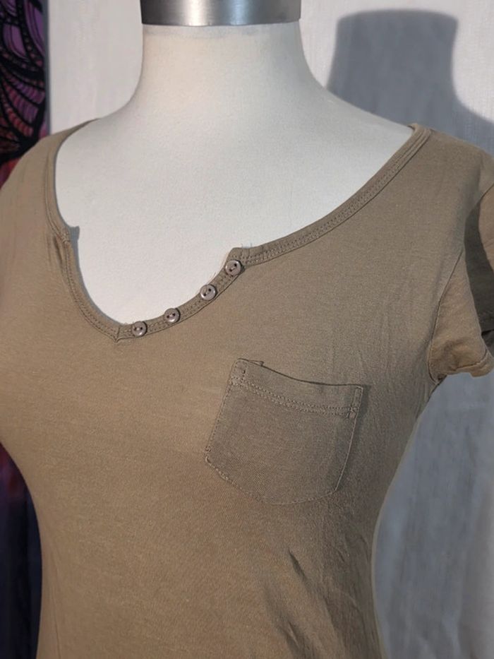 Tee-shirt S 36 - photo numéro 2