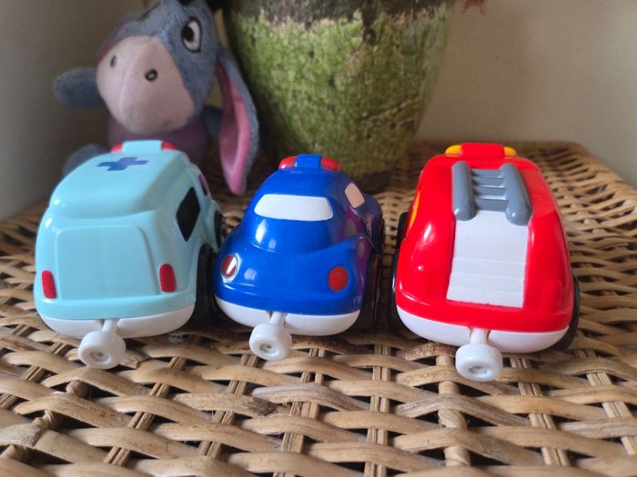 💜3 voitures magnétiques - photo numéro 2