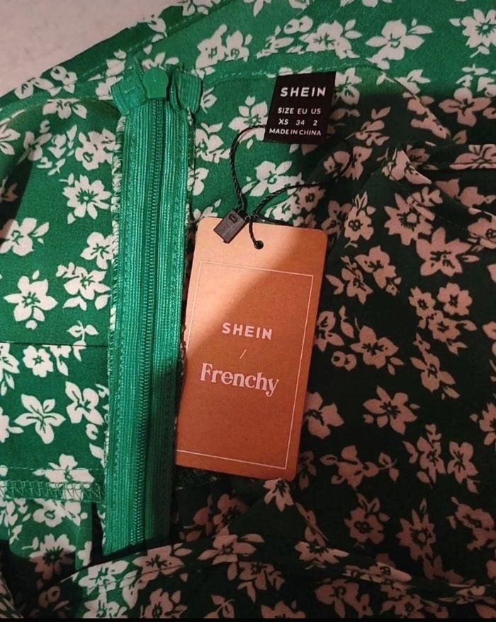 Robe verte - photo numéro 2