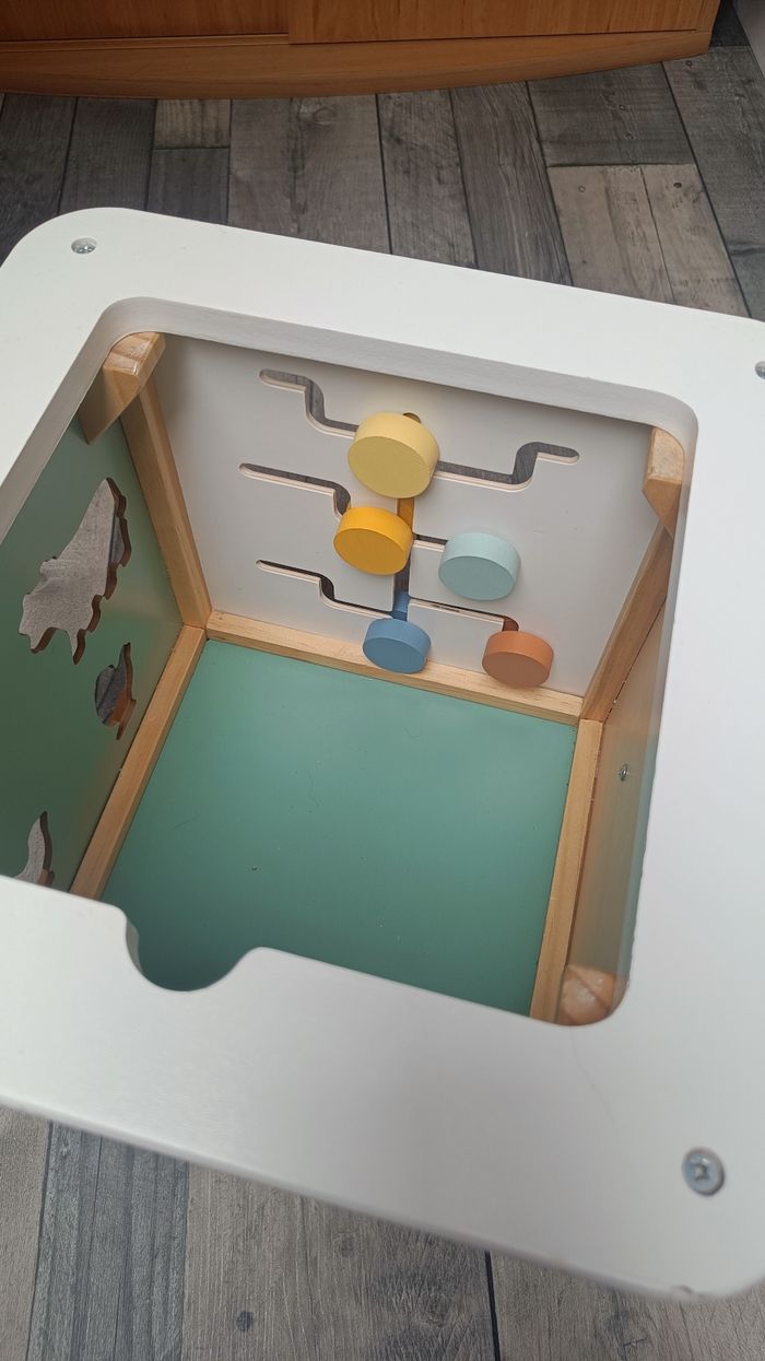 Grand cube d'activités en bois - photo numéro 4