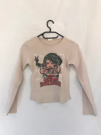 Tee shirt