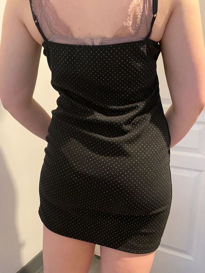 Robe cloutée - photo numéro 2