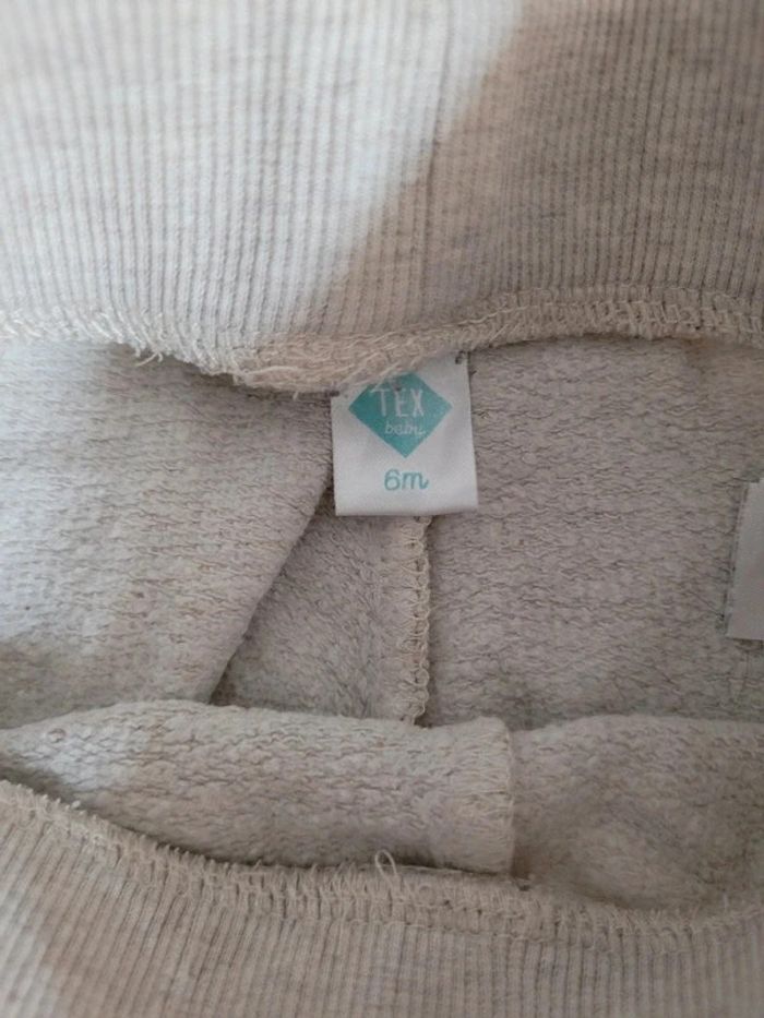 Pantalon 6 mois - photo numéro 2