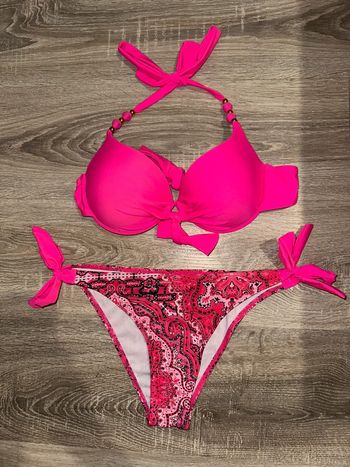 Bikinis rose taille M neuf