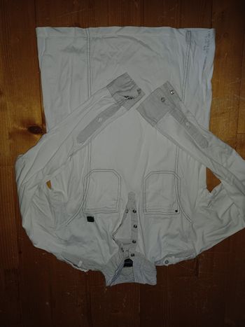 T-shirt chemise manches longues