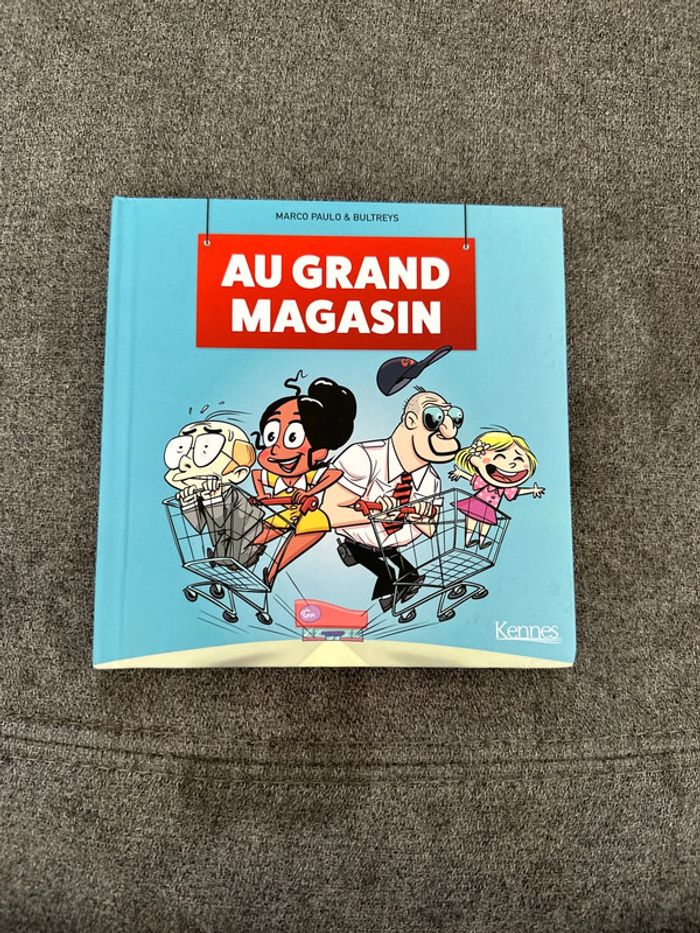 Livre au grand magasin