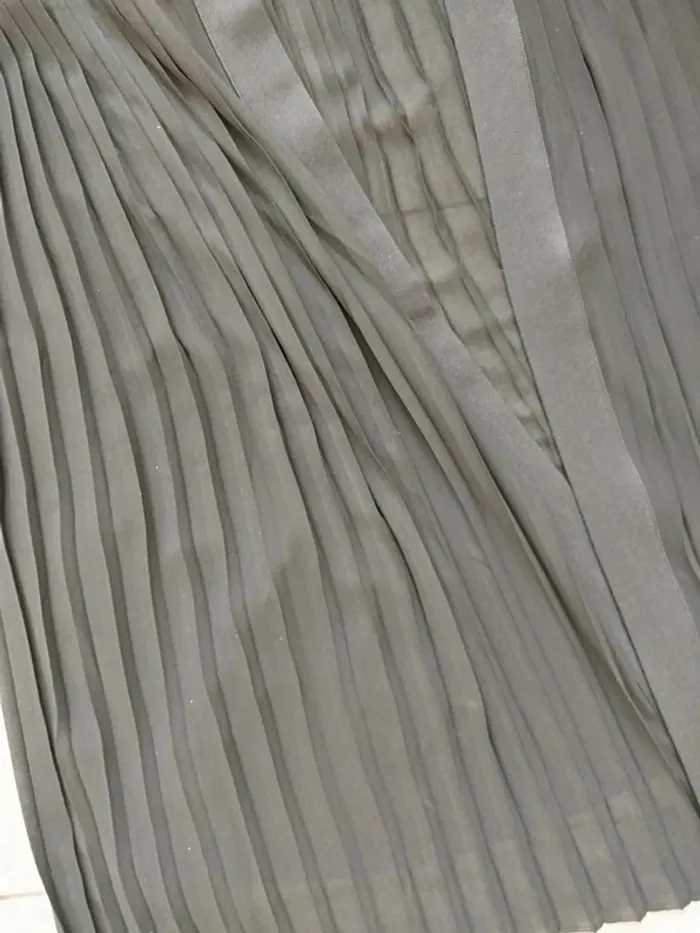 Gilet fin transparent sans manches - photo numéro 2