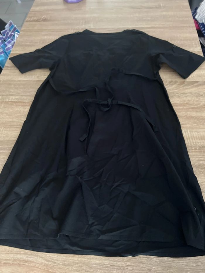 Robe noire - photo numéro 4