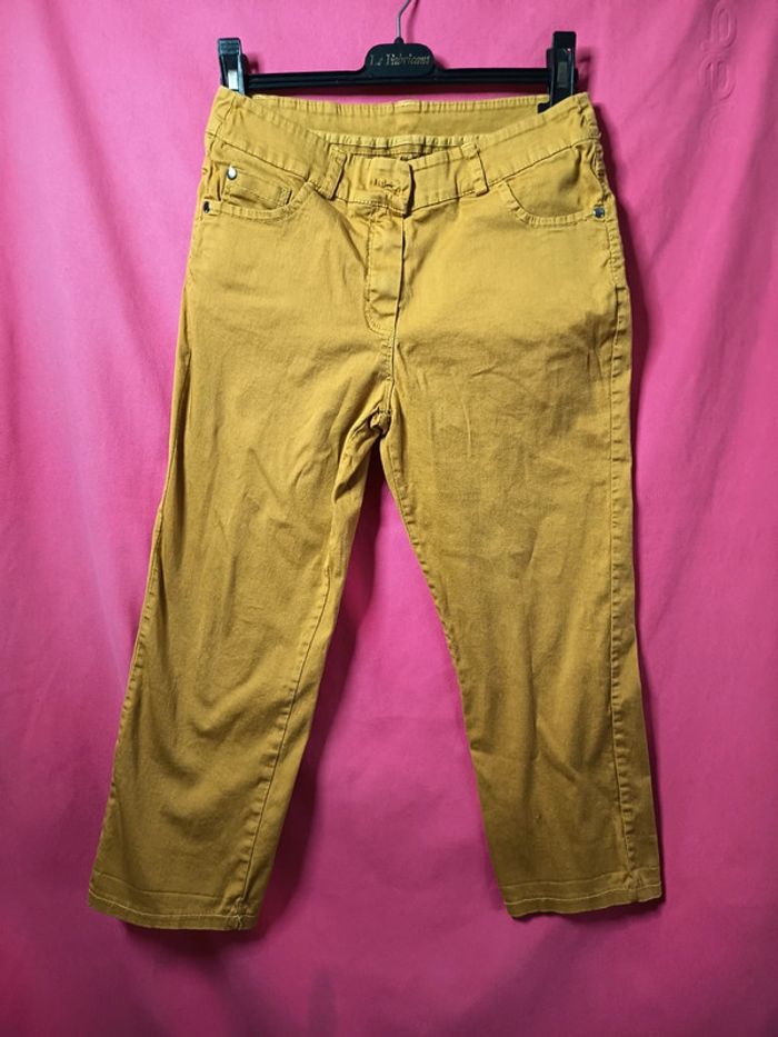 Jeans enfant taille S (E020)