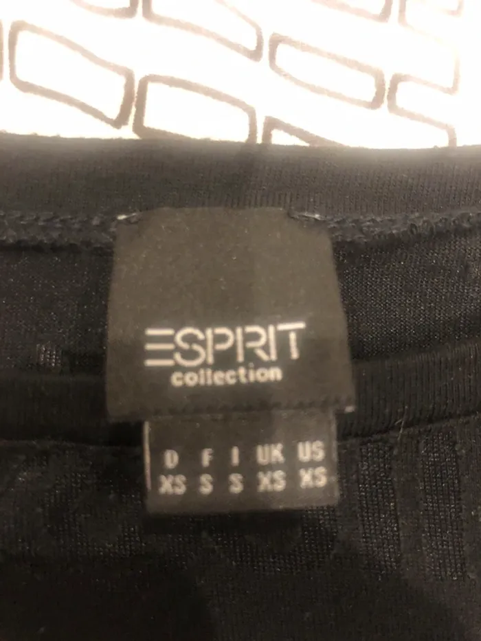 Tee shirt esprit - photo numéro 3