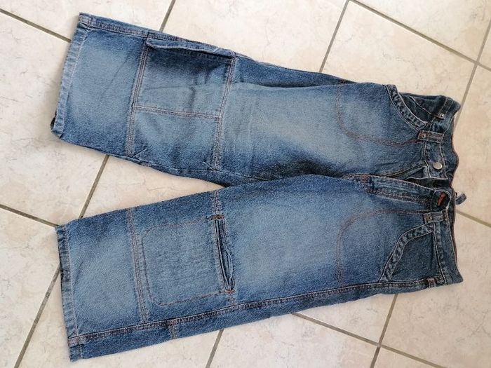 pantacourt jean taille 34 TEX
