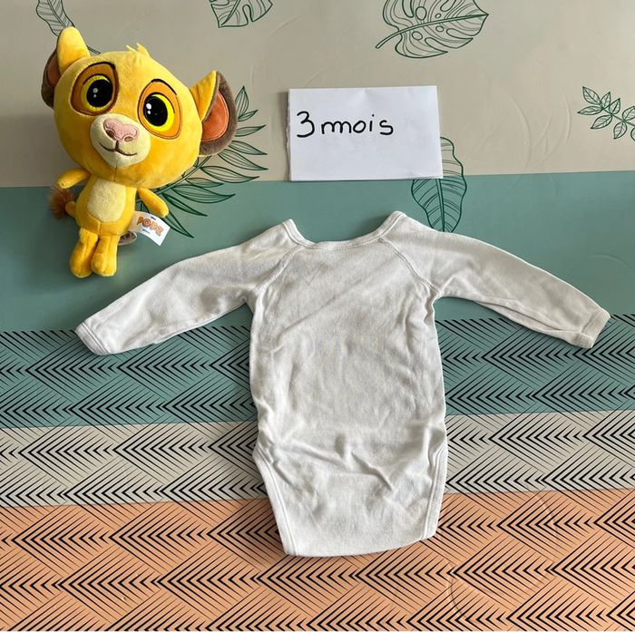 Body taille 3 mois - photo numéro 2