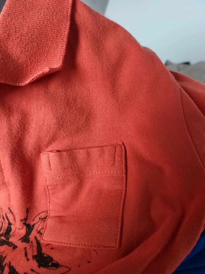 Lot 4 t-shirts manches longues garçon 6 ans très bon état - photo numéro 13