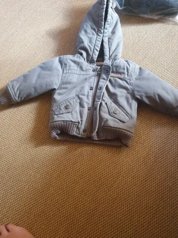 Manteau hiver  bien chaud 6 mois soft grey