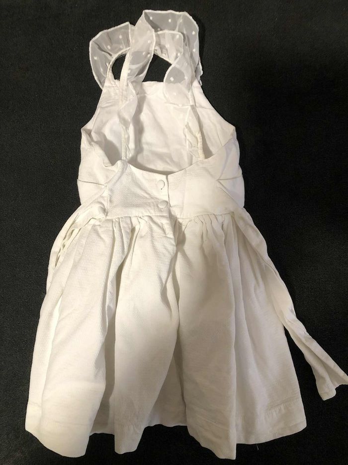 Robe blanche Kiabi 4 ans - photo numéro 2