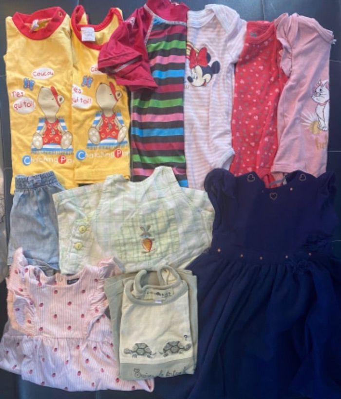 Lot 11 pièces fille 12 mois
