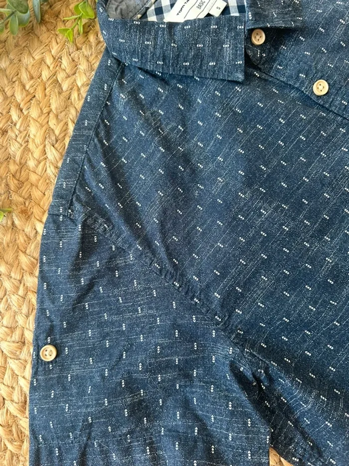 Chemise manches courtes taille S - photo numéro 2