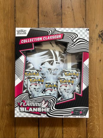 Coffret Pokémon Collection Classeur Élite Ev10.5 Flamme Blanche
