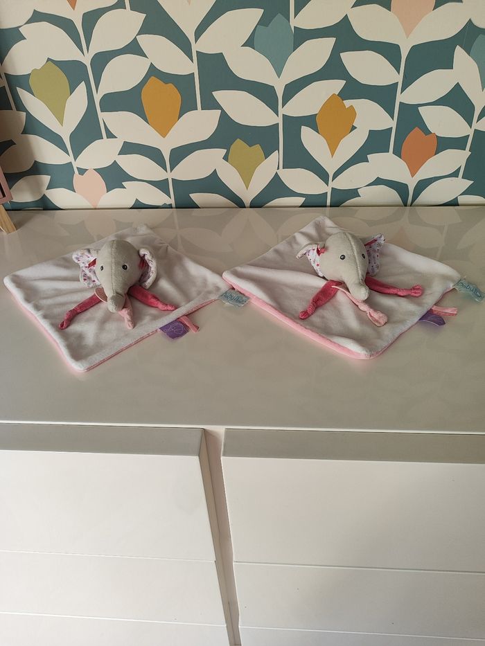 Doudou plat éléphant baby nat