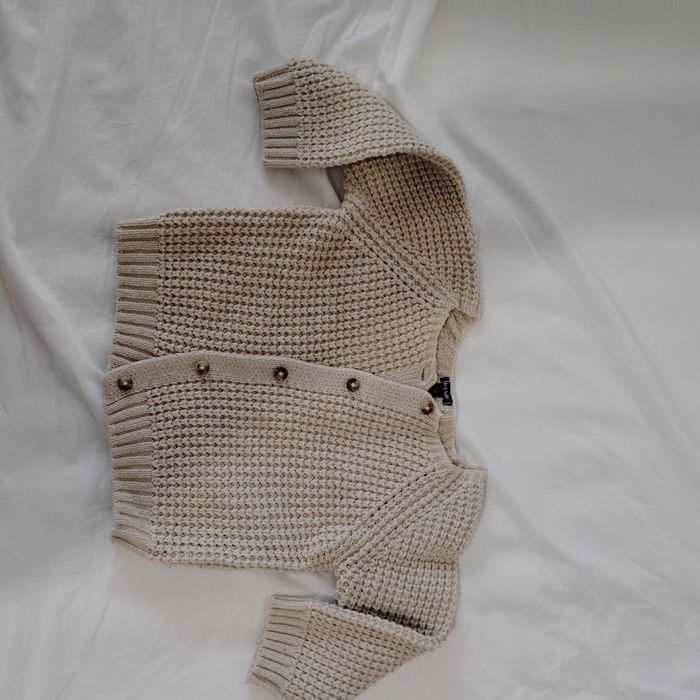 Lot de 5 gilets 18 mois - photo numéro 10
