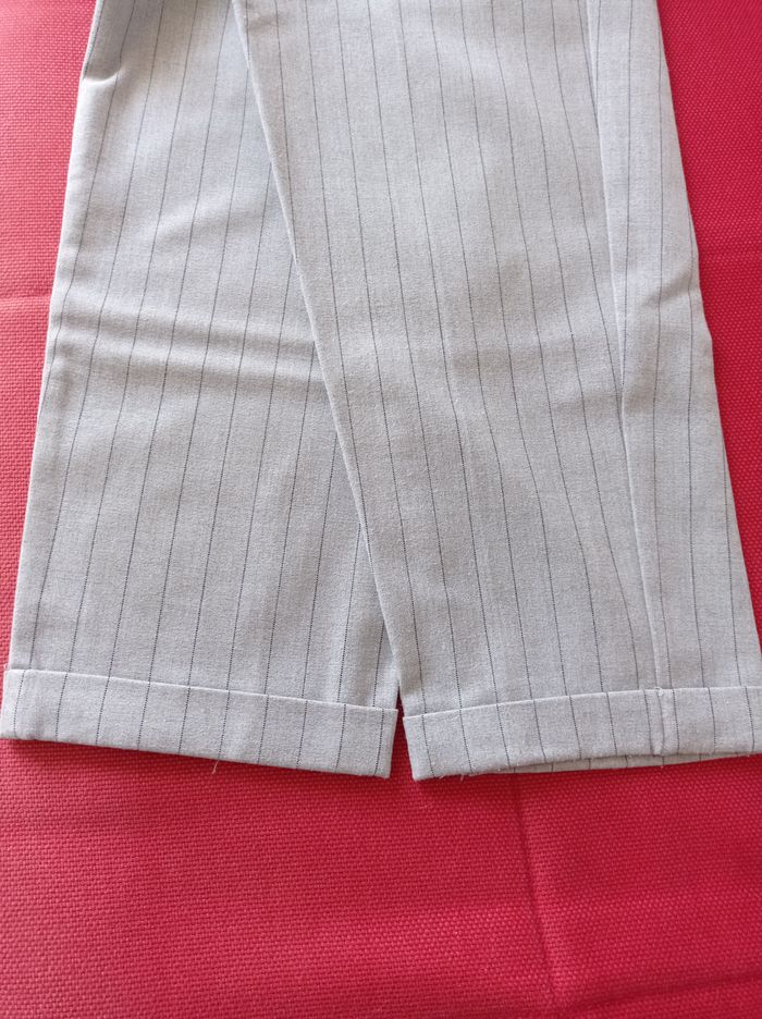 PANTALON STRADIVARIUS Femme. - photo numéro 6