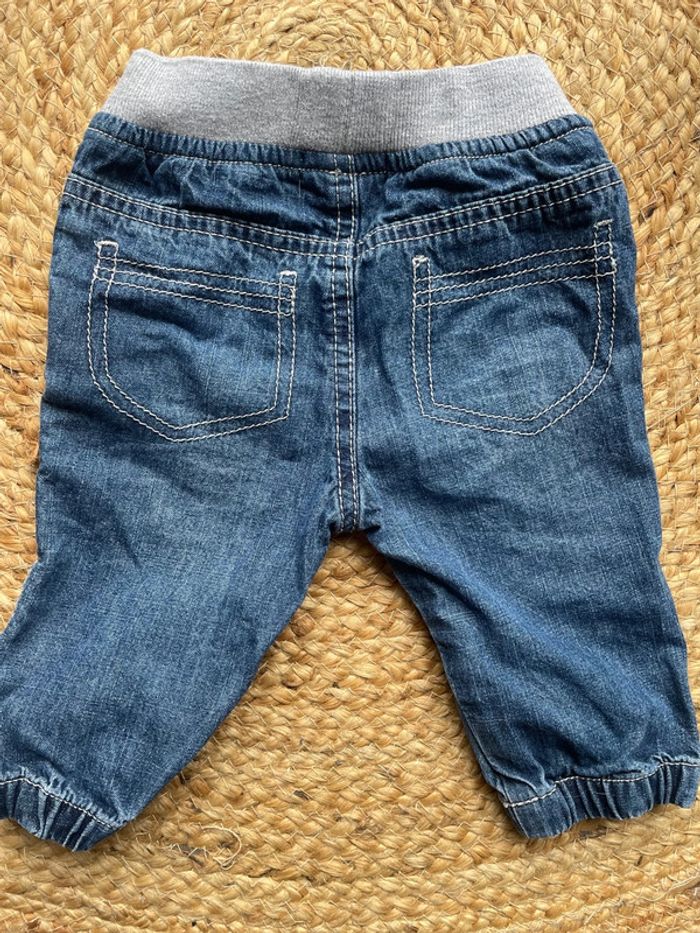 Pantalon 6 mois - photo numéro 3