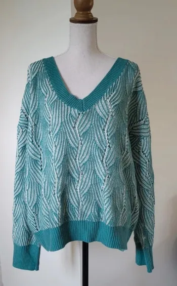 Pull ample col V vert turquoise et blanc Shein curve Taille 2XL ou 50/52