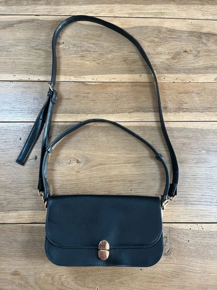 Sac à main en similicuir noir Primark