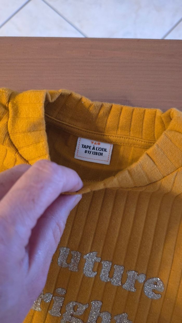 Neufs (non portés)🥰😍SUPERBE ensemble teeshirt ml et short velours 8 ans fille 🥰😍 - photo numéro 4