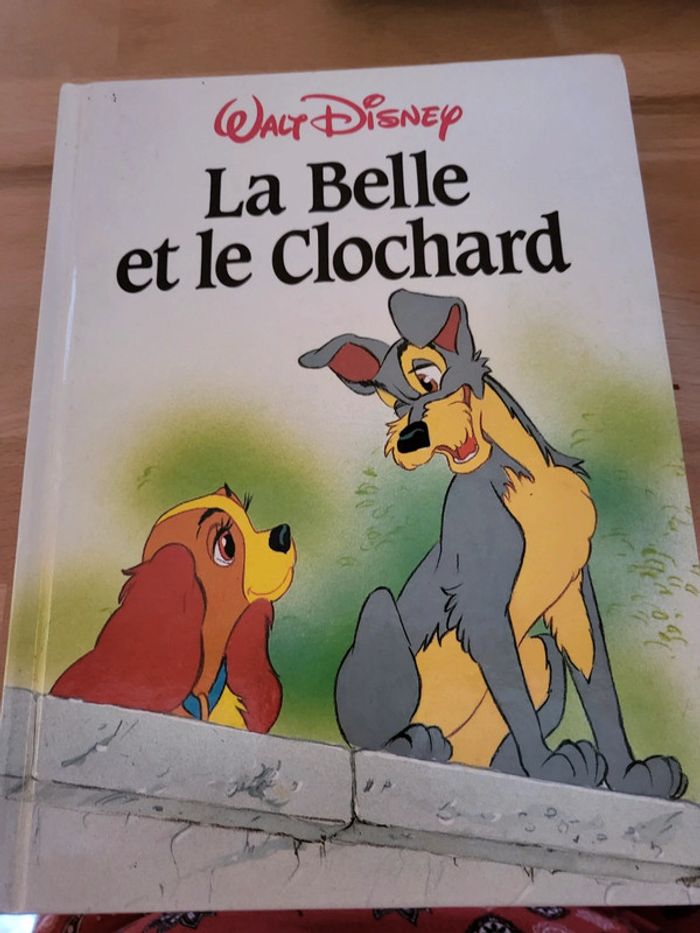 Livre la belle et le clochard