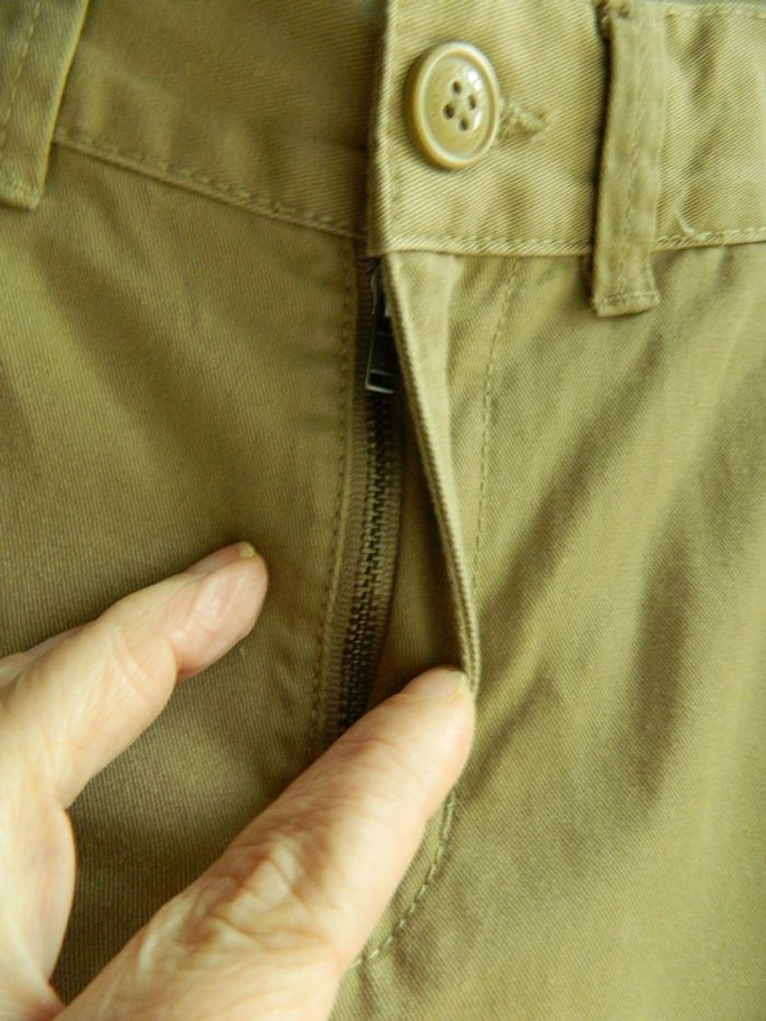 Pantalon T 12 ans coupe droite "NKY" - photo numéro 4